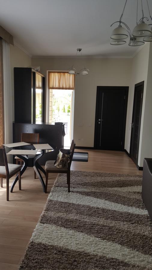 Karven Four Seasons Chon-Sary-Oy Ngoại thất bức ảnh