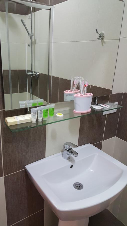 Karven Four Seasons Chon-Sary-Oy Ngoại thất bức ảnh